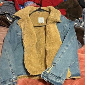 Wrangler Blue Denim Jacket with Tan Sherpa Lining